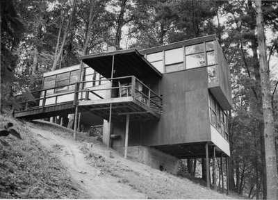 Sudent-built building at Black Mountain College